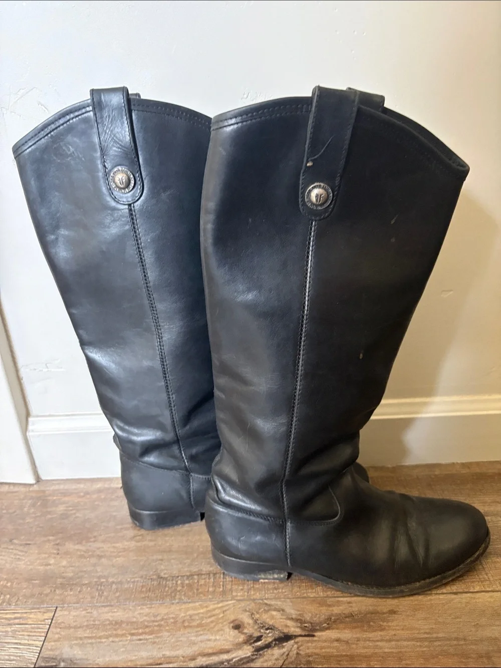 Frye Melissa Women’s Black Leather Knee-High Riding Boots 7